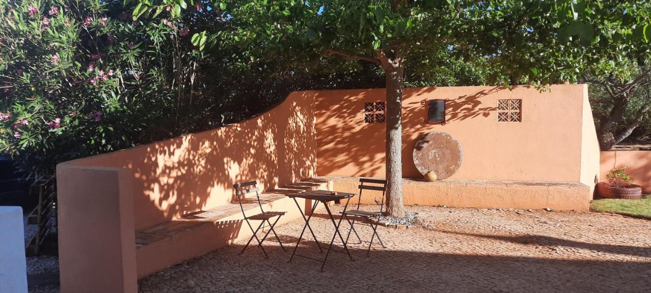 Rural Peace In The Algarve - Private Room With Kitchenette And Bathroom Aldeia dos Matos Exterior photo