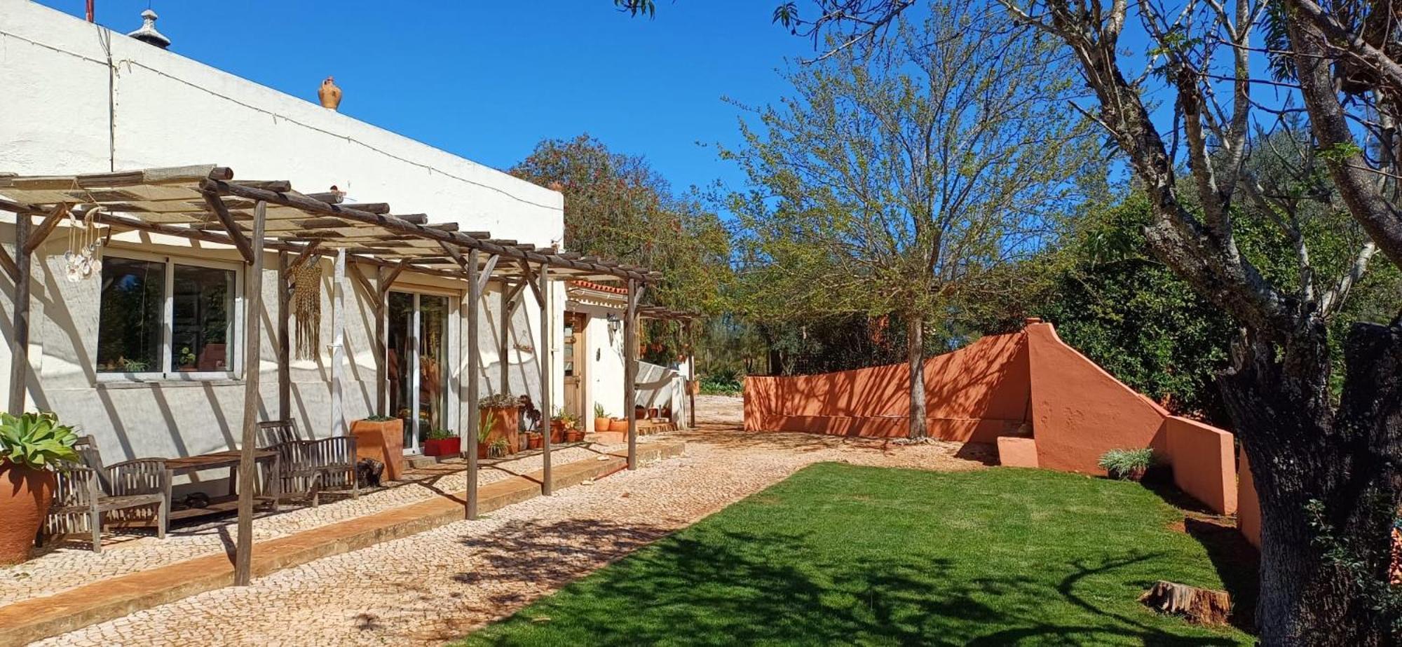 Rural Peace In The Algarve - Private Room With Kitchenette And Bathroom Aldeia dos Matos Exterior photo